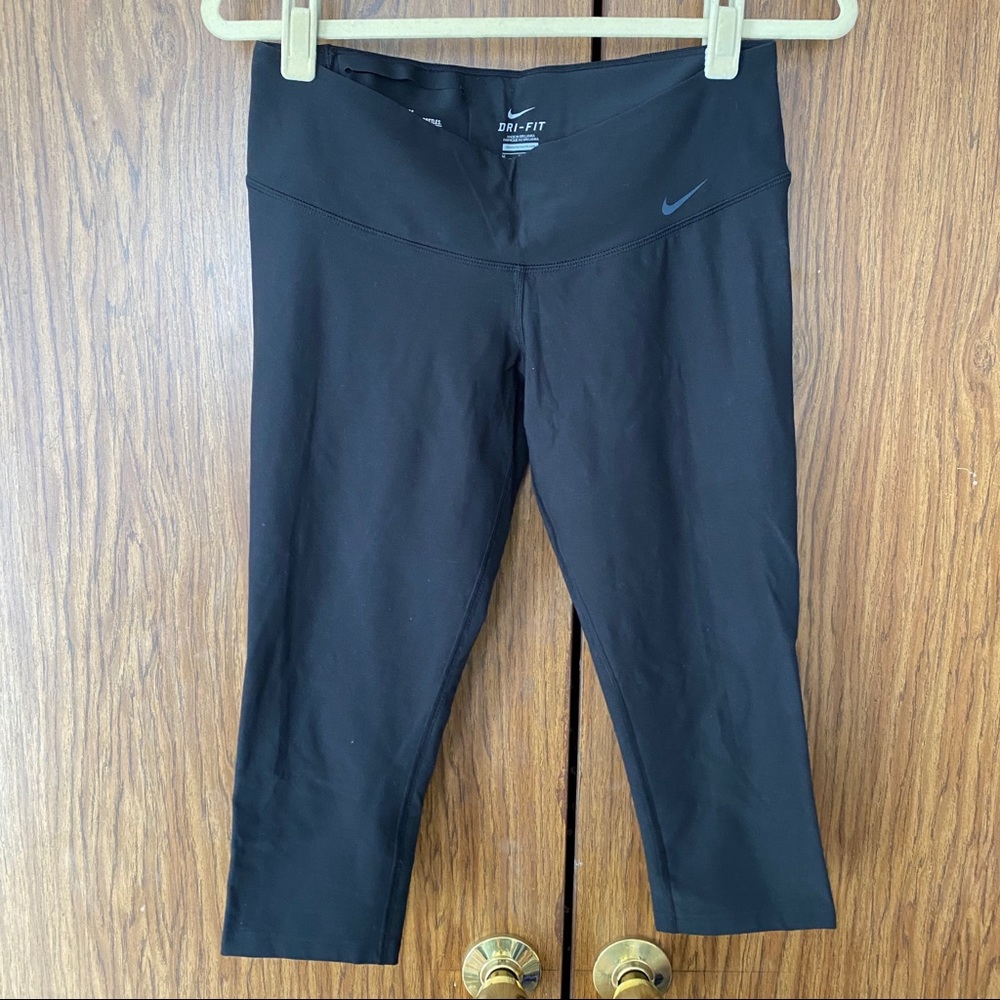 Nike Capri Leggings
